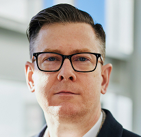 Generální ředitel Alexander Hughes, vedoucí pracovník kryptoměnové obchodní společnosti, portrét